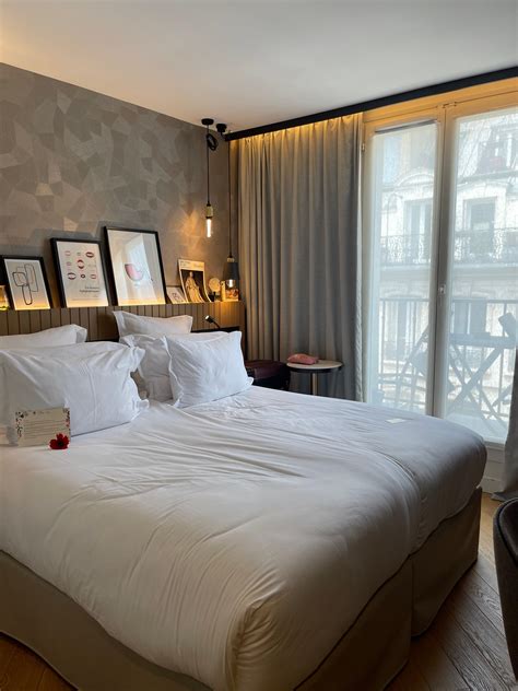 maison mère paris rooms